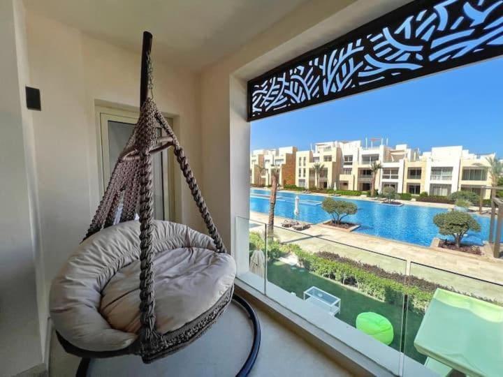Luxury 5 Bedrooms Sea Front *