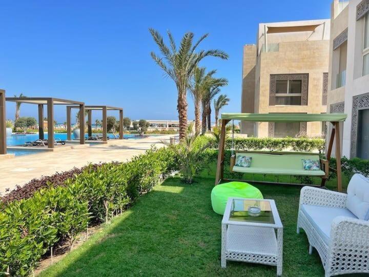 Villa Luxury 5 Bedrooms Sea Front